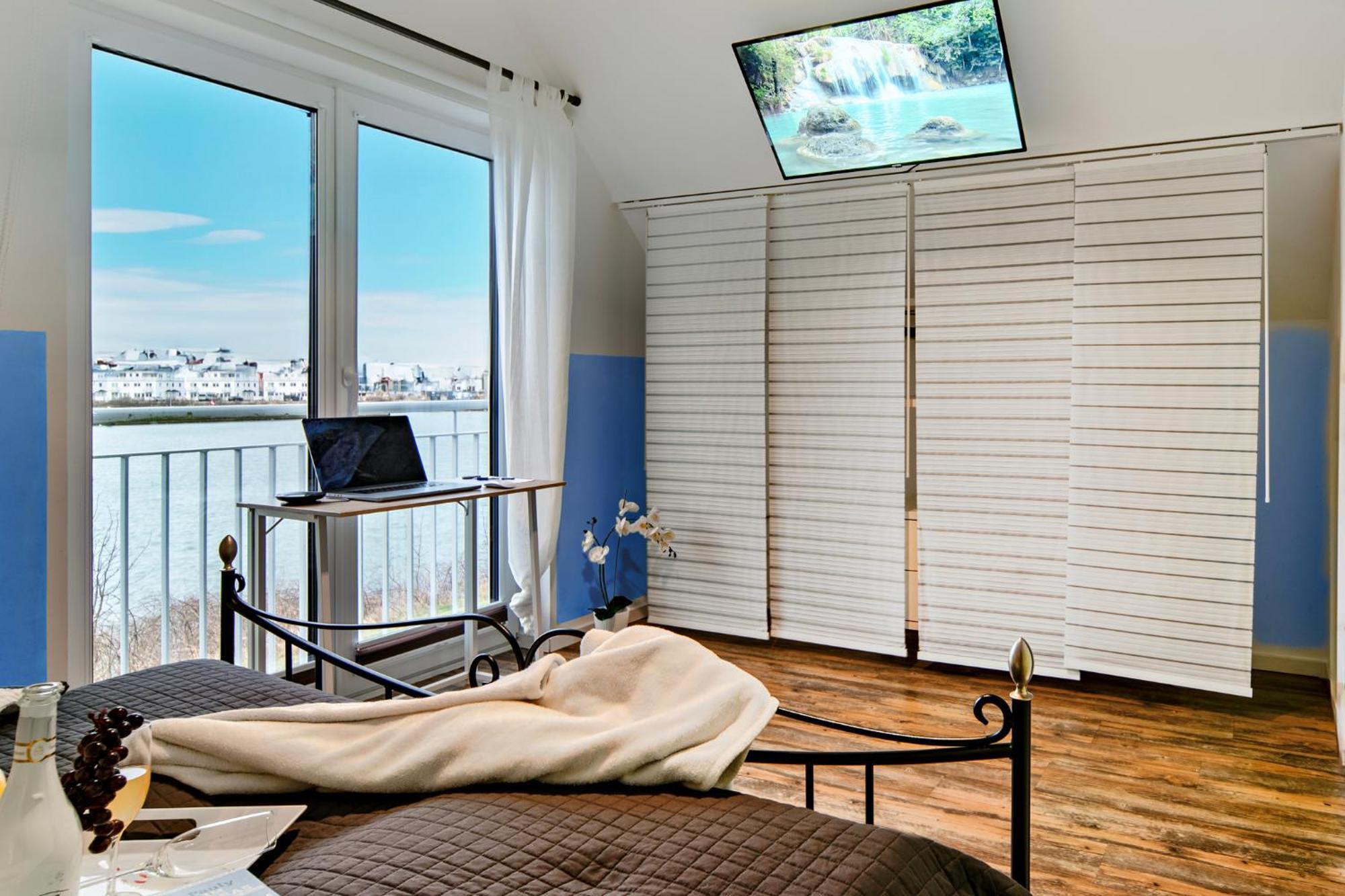 Ferienhaus Lieblingsplatz By Seeblick Ferien Oro, Direkte Wasserlage,Sauna,Kamin Олпениц Екстериор снимка